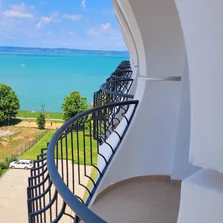 Kiado Koezvetlen Vizparti 1 Szoba, Nappali Minim 2 Ejszakara Apartment Siofok
